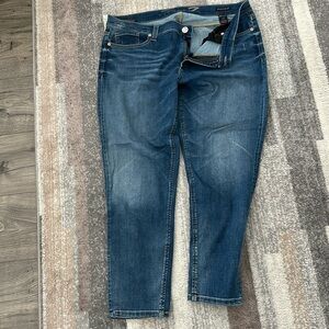 Seven Skinny Easy Fit Jeans.